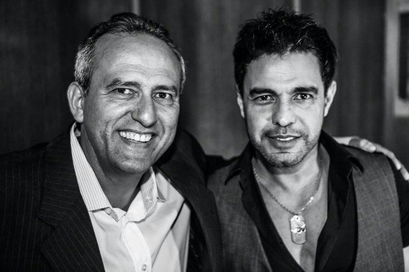 Edilásio Jr. com um cantor sertanejo, integrante de uma dupla